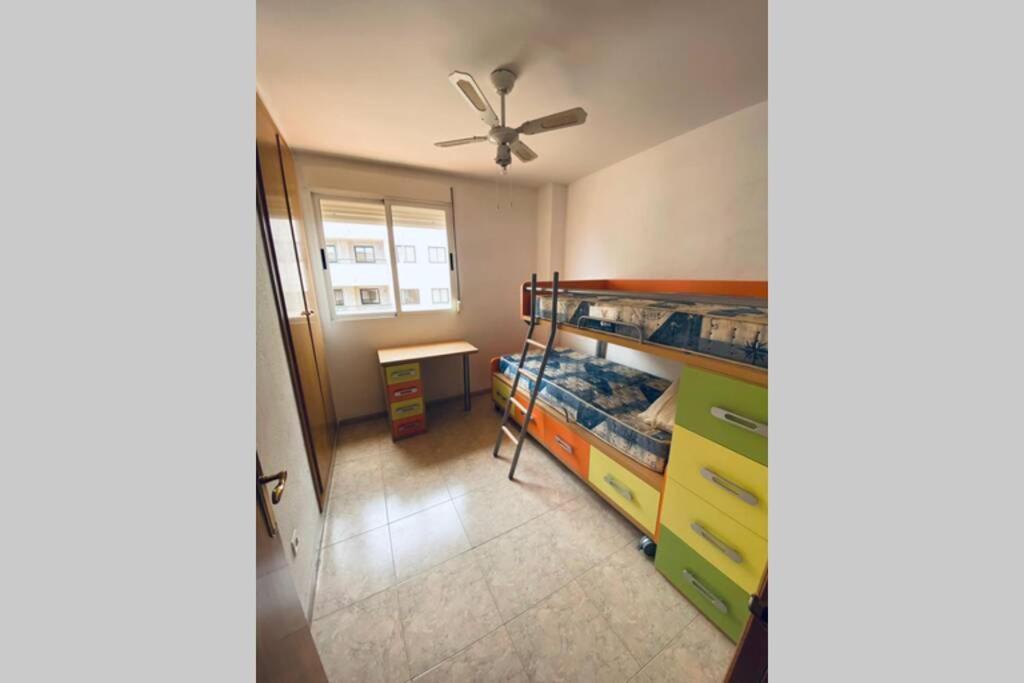 Excepcional apartamento Frontal, 1a línea de playa, MarinaDor Oropesa del Mar Exterior foto